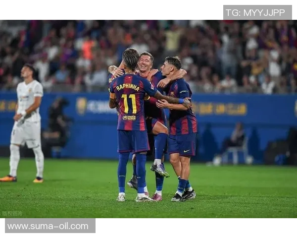 巴萨与巴黎激战回顾精彩瞬间与战术分析全景呈现