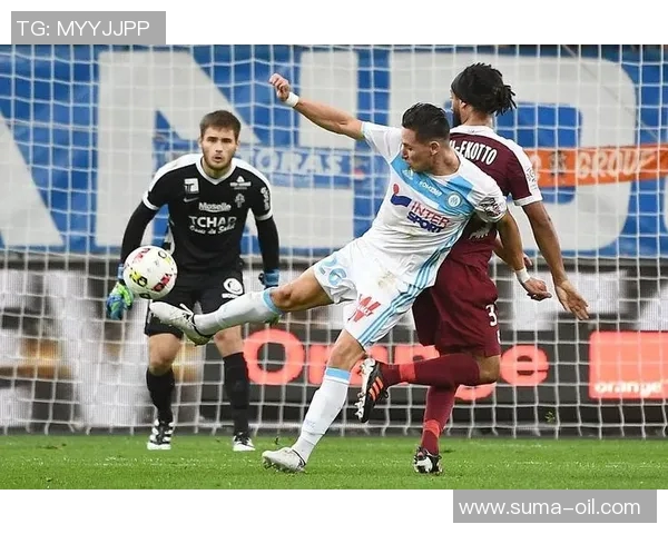 波尔多与梅斯的精彩对决:谁将赢得法甲赛场的荣耀与胜利 波尔多与梅斯的精彩对决:谁将赢得法甲赛场的荣耀与胜利