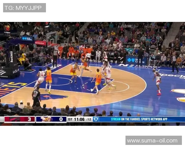 勇士与猛龙总决赛首战精彩回顾球星对决引发全场热潮 勇士与猛龙总决赛首战精彩回顾球星对决引发全场热潮