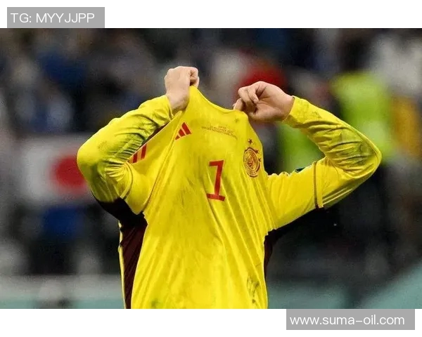 诺伊尔：从门线到传奇的守护者，如何书写自己的足球神话